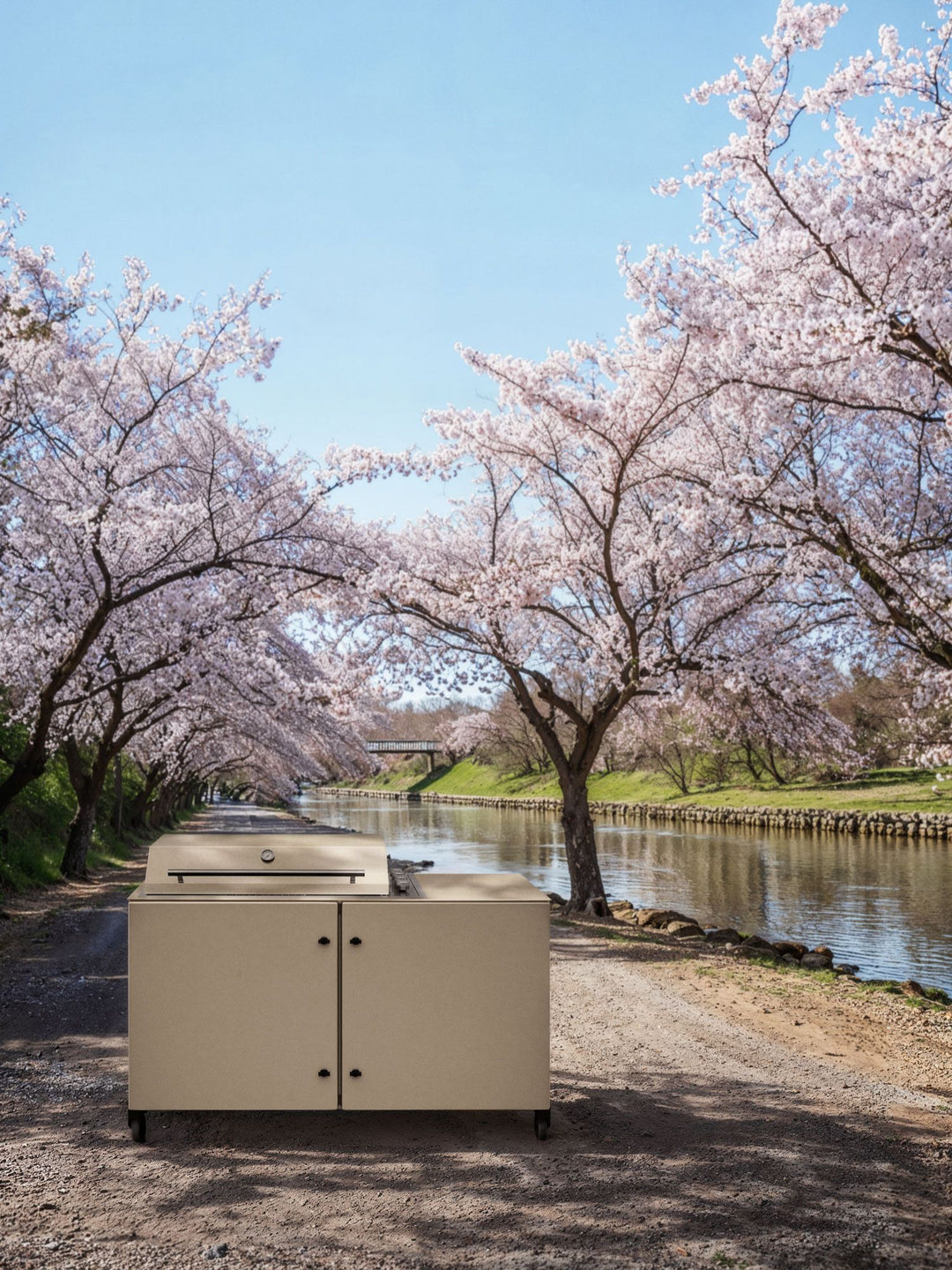 Utendørs BBQ Grill, innebygd platetopp, AISI316 stål, 3 x 3,15 kW gassbrennere, elektrisk tenning, fettoppsamler, 460 x 285 mm plater